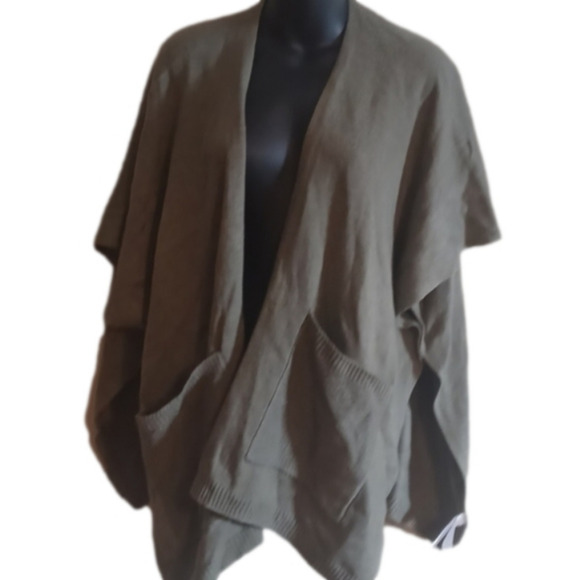 LOFT Sweaters - NWT Loft light green oversized poncho/ sweater. Size xs/s.See measurements.